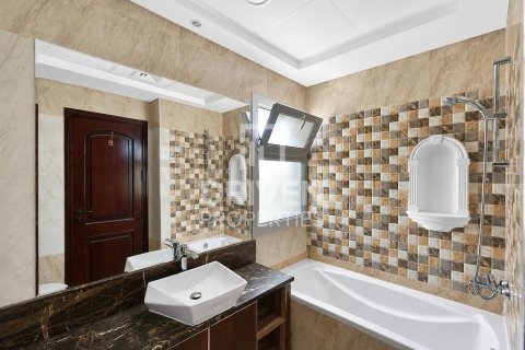 5 bedrooms Villa in The Villa, UAE No. 203983 27