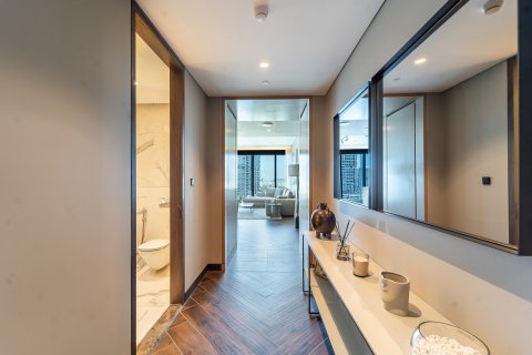 2 bedrooms Apartment in Zabeel, UAE No. 161073 10