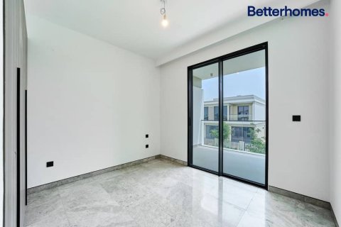 Villa de 4 dormitorios  No. 114609 28