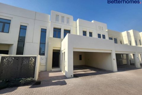 Townhouse de 4 dormitorios  No. 114606 10