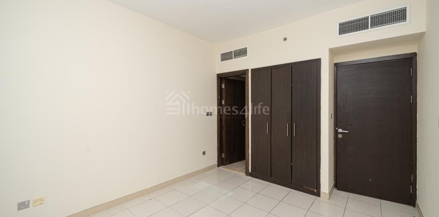 2 bedrooms Apartment in Dubai Residence Complex, UAE No. 141718
