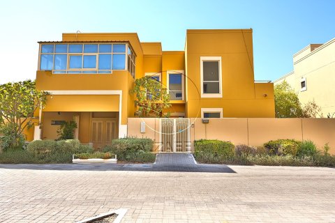Villa de 4 chambres à Al Raha Gardens, UAE No. 89917 2