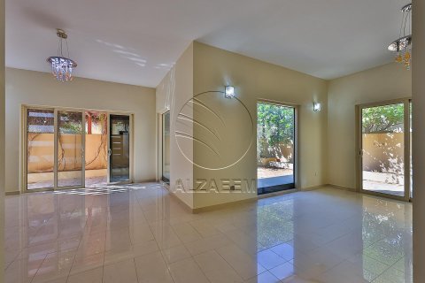 Villa de 4 chambres à Al Raha Gardens, UAE No. 89917 26
