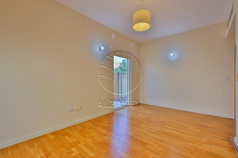 Villa de 4 chambres à Al Raha Gardens, UAE No. 89917 11