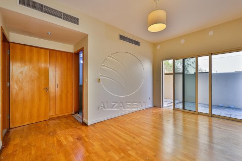 Villa de 4 chambres à Al Raha Gardens, UAE No. 89917 14