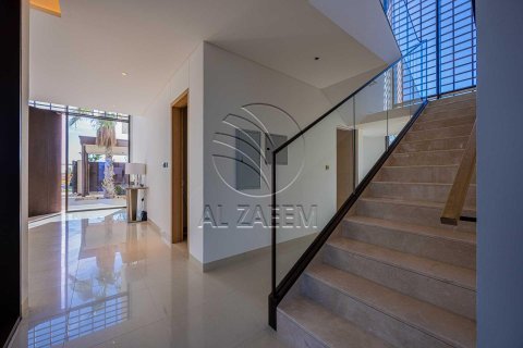 4 bedrooms Villa on the Saadiyat Island, UAE No. 89919 8