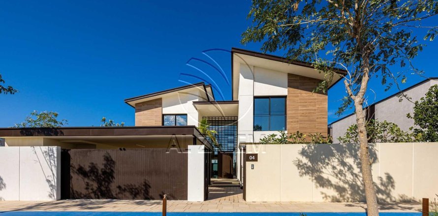 4 bedrooms Villa on the Saadiyat Island, UAE No. 89919