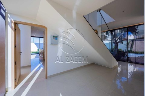 4 bedrooms Villa on the Saadiyat Island, UAE No. 89919 9