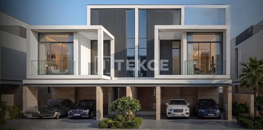 4 bedrooms Villa in Dubai Land, UAE No. 142249