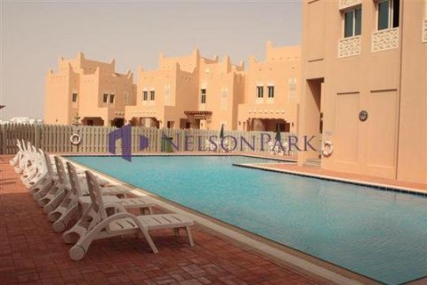 Villa de 4 chambres à Doha, Qatar No. 58319 12