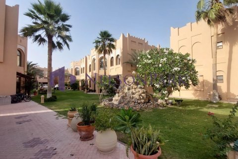 6 bedrooms Villa in Doha, Qatar No. 58320 19