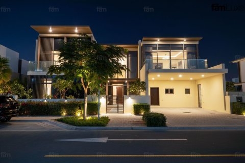 5 bedrooms Villa in Dubai Hills Estate, UAE No. 142382