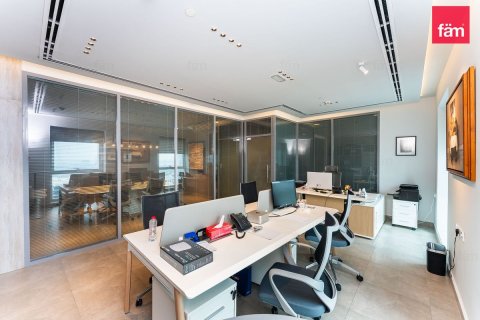 Office de 130.9m² en Sheikh Zayed Road, UAE No. 167633 14