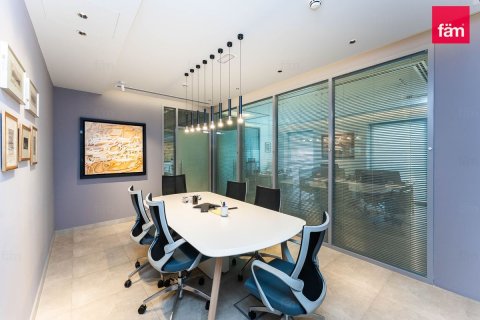 Office de 130.9m² en Sheikh Zayed Road, UAE No. 167633 15