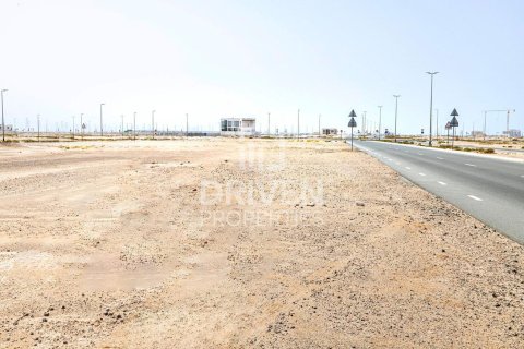 900.04m² Land in Jebel Ali, UAE No. 204013 5