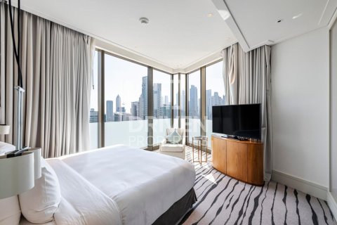 Квартира с 2 спальнями в Даунтаун Дубай (Даунтаун Бурдж Дубай), ОАЭ №138428 4