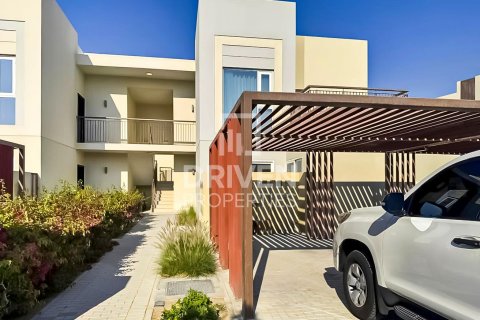 3 غرف نوم شقة في EMAAR South, الإمارات العربية المتحدة رقم 138427 16