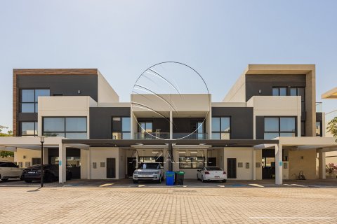 3 bedrooms Townhouse No. 127904 2