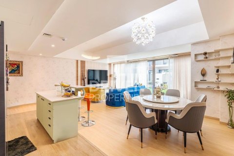 Townhouse de 3 dormitorios en The Valley, UAE No. 138493 4