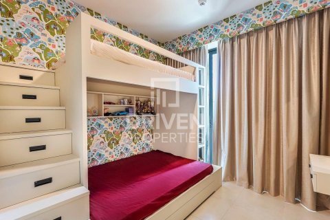 Townhouse de 3 dormitorios en The Valley, UAE No. 138493 6