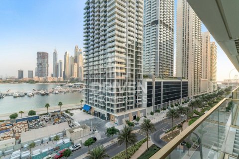 2 bedrooms Apartment in EMAAR Beachfront, UAE No. 192651 6