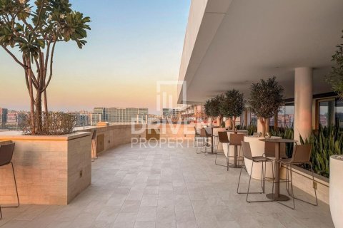 2 bedrooms Apartment in EMAAR Beachfront, UAE No. 192651 20