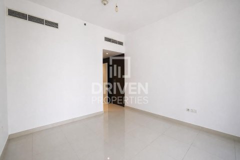Квартира с 2 спальнями в BLVD Crescent, ОАЭ №192652 5