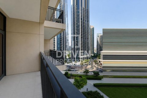 Квартира с 2 спальнями в BLVD Crescent, ОАЭ №192652 25