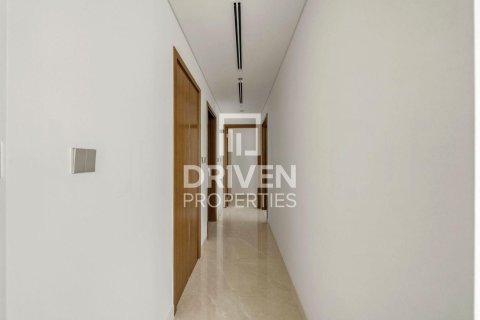 2 غرف نوم شقة في EMAAR Beachfront, الإمارات العربية المتحدة رقم 192646 14