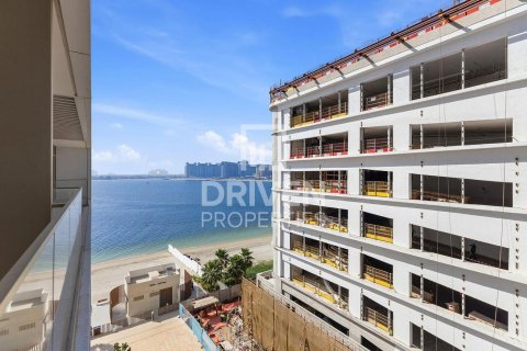 Квартира с 1 спальней в EMAAR Beachfront, ОАЭ №192648 14