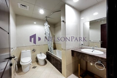 2 bedrooms Apartment in Doha, Qatar No. 57986 7