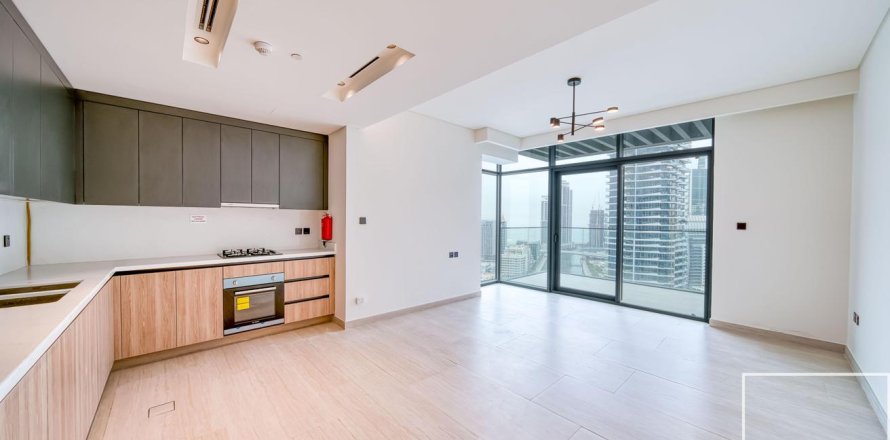 2 bedrooms Apartment in Dubai Marina, UAE No. 194487