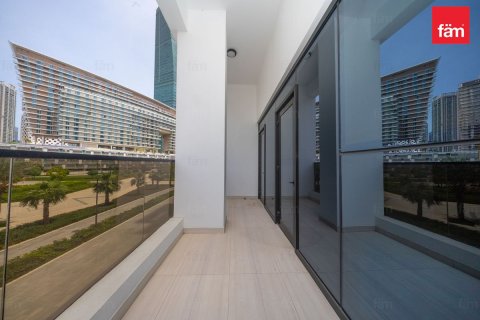 Apartment de 3 dormitorios en Business Bay, UAE No. 159695 6