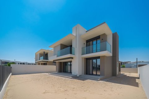 4 bedrooms Villa in Jebel Ali, UAE No. 167274 11