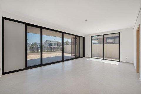 4 bedrooms Villa in Jebel Ali, UAE No. 167274