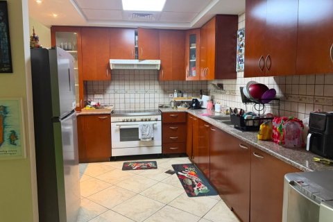 Apartment de 2 dormitorios en Motor City, UAE No. 167277 3