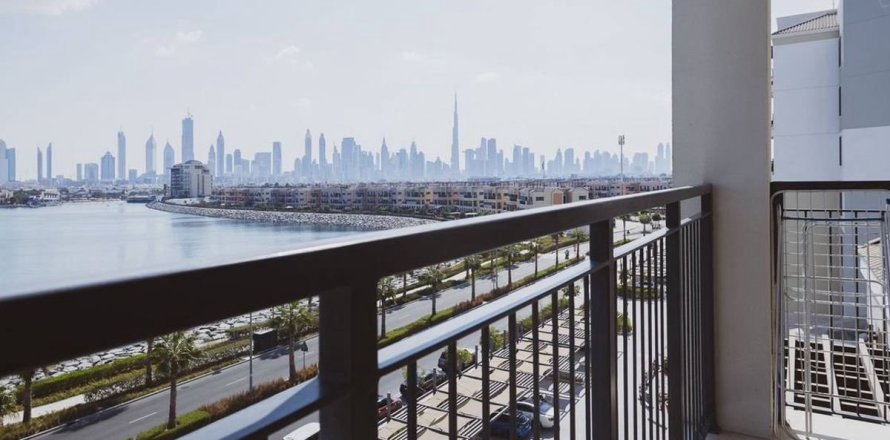 2 bedrooms Apartment in Dubai, UAE No. 198547