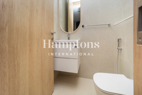 Apartment de 2 dormitorios en Living Legends, UAE No. 143063 4