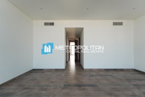 Вилла с 5 спальнями в Абу-Даби, ОАЭ №143059 14