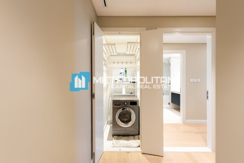 2 bedrooms Apartment on the Saadiyat Island, UAE No. 143058 10