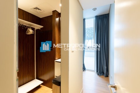 2 bedrooms Apartment on the Saadiyat Island, UAE No. 143058 9