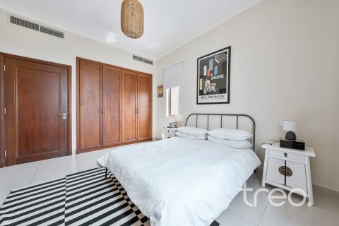 Villa de 4 dormitorios en Rosa, UAE No. 206176 19
