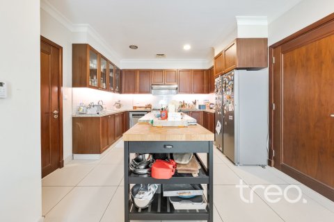 Villa de 4 dormitorios en Rosa, UAE No. 206176 10