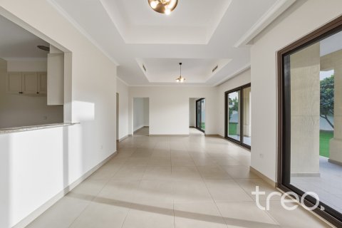 Villa de 5 dormitorios en Lila, UAE No. 206174 10
