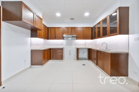 Villa de 4 dormitorios en Rasha, UAE No. 206175 7