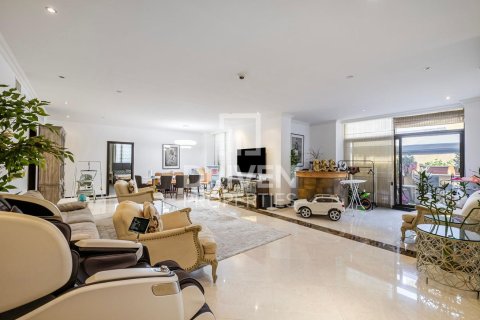 Duplex de 4 dormitorios  No. 120798 4