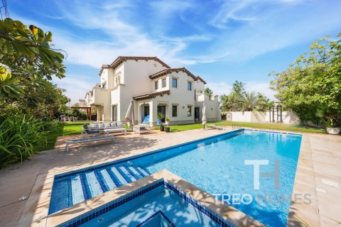 Villa de 5 dormitorios en Rasha, UAE No. 76373 2