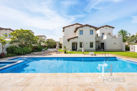 Villa de 5 dormitorios en Rasha, UAE No. 76373 3