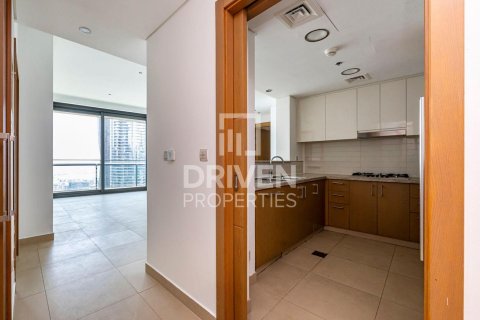 Квартира с 2 спальнями в Burj Vista, ОАЭ №193499 12