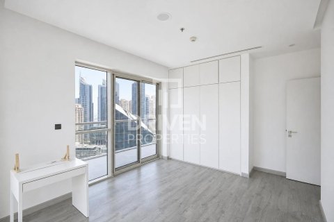 Квартира с 2 спальнями в West Avenue Tower, ОАЭ №193501 15